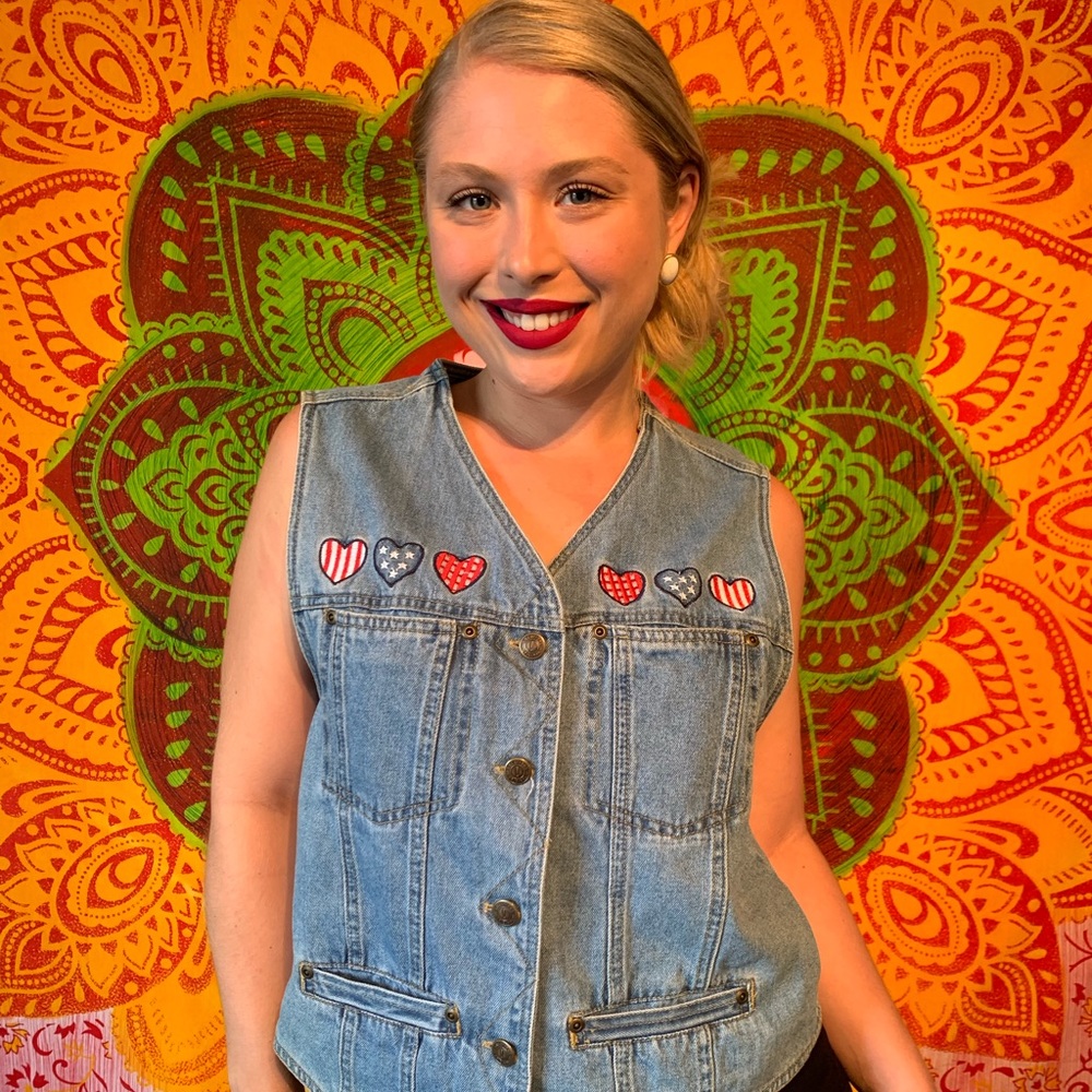 //VINTAGE// Denim Vest - Picture 4 of 5